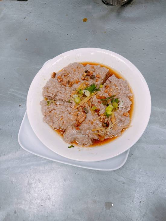 P10 Steamed Pork Patty with Salted Fish 鹹魚蒸肉餅